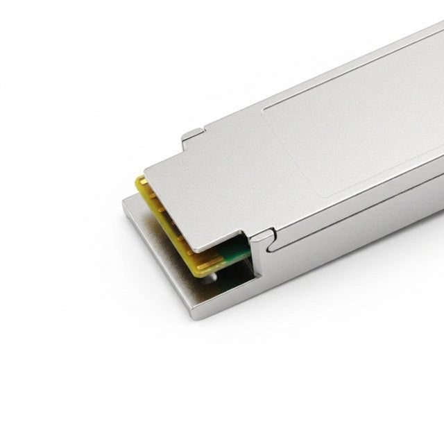 40GBASE-SR QSFP+ 850nm 300m on OM3/400m on OM4 MPO/MTP-12 MMF